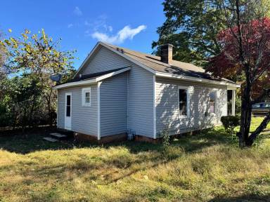 Main picture of 912 Jackson St
