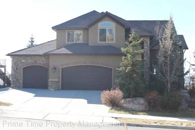 Main picture of 1928 E Eagle Crest Dr