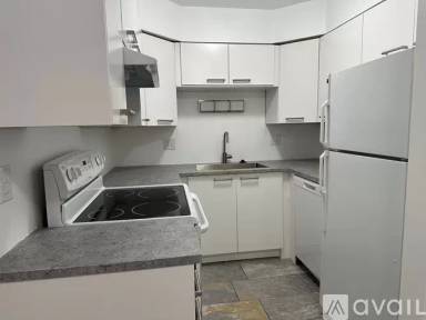 Main picture of 7590 Manor Cir