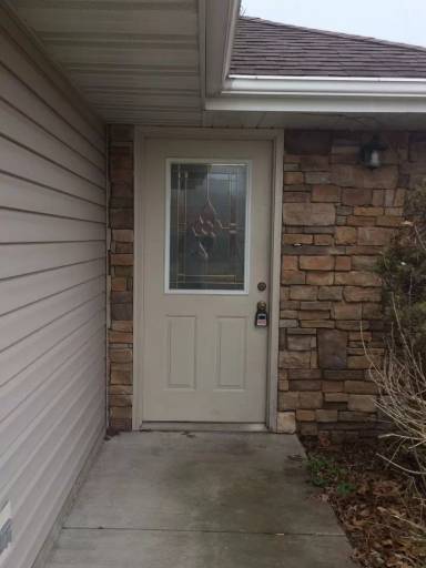 Main picture of 915 N Main St
