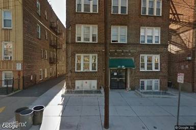 Main picture of 299 Union St