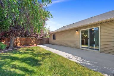 Main picture of 13288 W Fringetree St