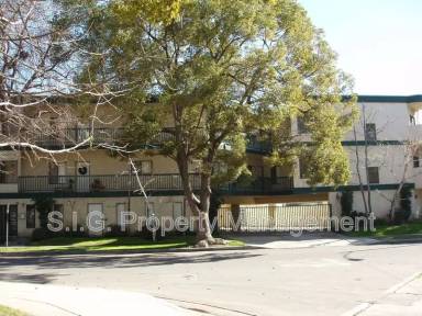 Main picture of 1441 N Edison Blvd