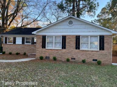 Main picture of 4723 Westcrest Dr