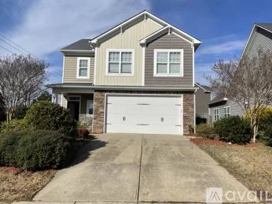 Main picture of 740 Hunters Ridge Dr