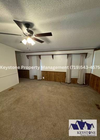 Main picture of 77 E Rolling Hills Dr