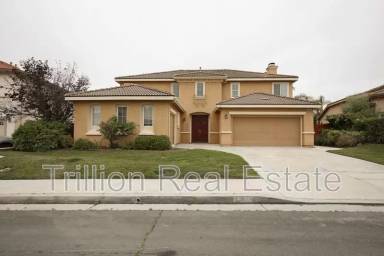 Main picture of 32905 Northshire Cir
