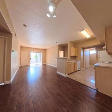 Main picture of Southgate Condominiums