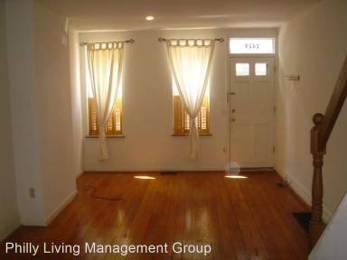 Main picture of 2429 Olive St