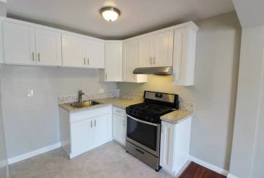 Main picture of 506 Raymond Ave