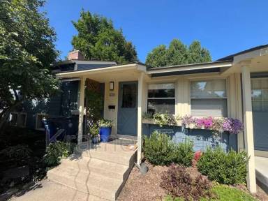 Main picture of 3503 Edgewood Dr