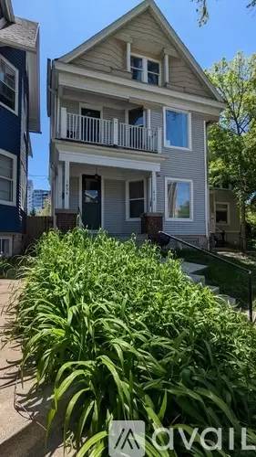 Main picture of 1852 N Cambridge Ave