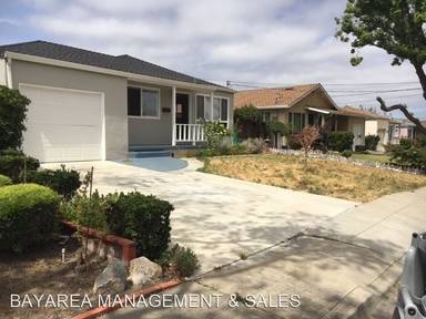 Main picture of 41409 Beatrice St