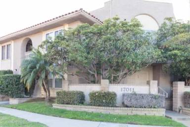 Main picture of 17011 Sims Ln