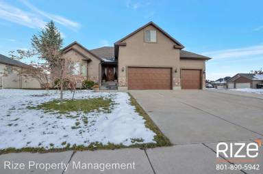 Main picture of 2189 S 275 E