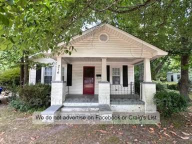 Main picture of 214 N Virginia Ave