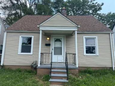 Main picture of 4133 Moore St