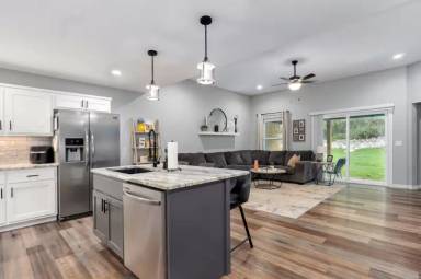 Main picture of 1421 S Atlas Ct