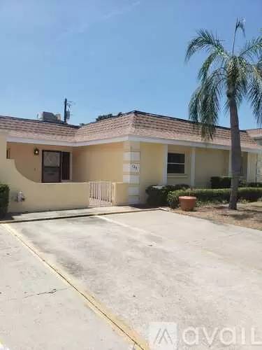 Main picture of 610 Indian Rocks Rd N