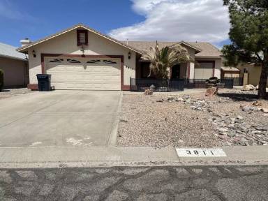 Main picture of 3811 E Nicole Ave