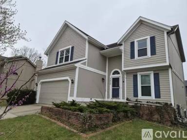 Main picture of 7413 W 155th Ter
