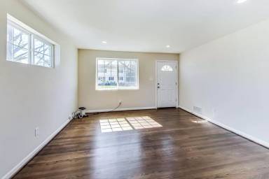 Main picture of 4617 Creek Shore Dr