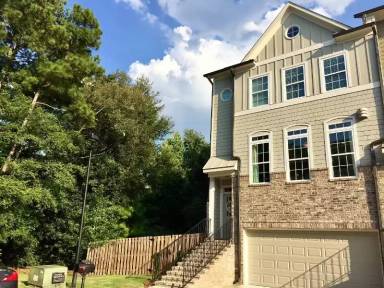 Main picture of 2093 Callaway Ct NW