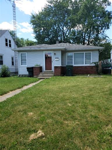 Main picture of 2101 S Grant St