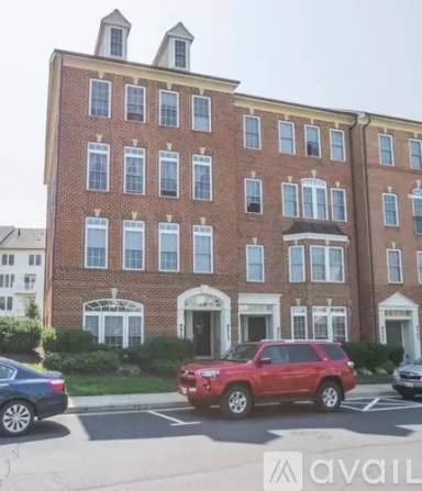 Main picture of 9515 Knights Walk Ln