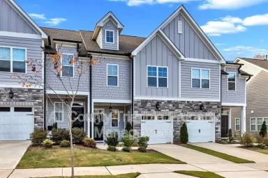 Main picture of 609 Battleboro Dr