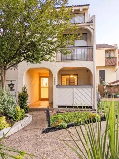 Main picture of 3931 Roma Ct