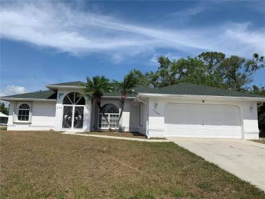 Main picture of 21464 Bingham Ave