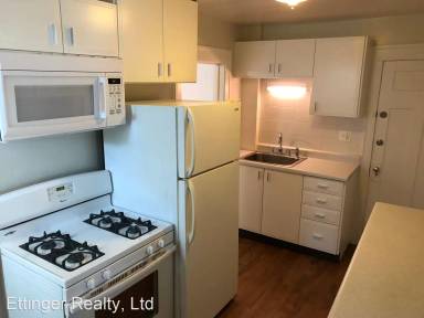Main picture of 1120 Chicago Ave