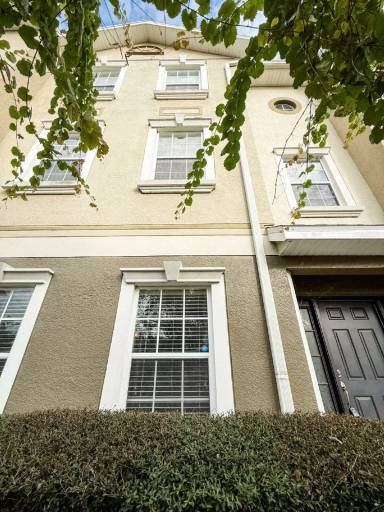 Main picture of Carriage Homes