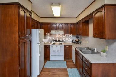 Main picture of 602 Sherwood Dr
