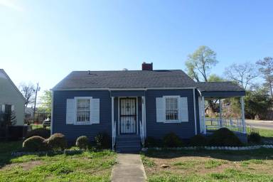 Main picture of 831 4th Ct W
