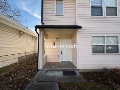 Main picture of 1004 E Ermina Ave