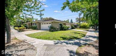 Main picture of 245 Jo Dr