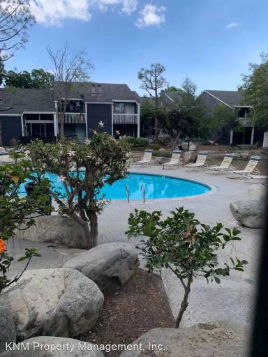 Main picture of 25673 Pine Creek Ln