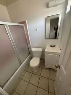 Main picture of 3711 S Western Ave