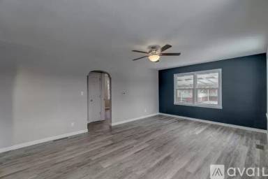 Main picture of 4018 Canyon Lake Dr