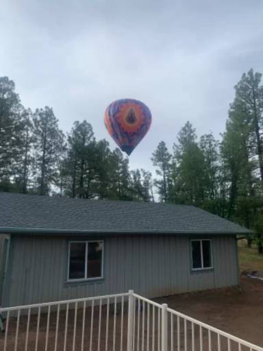 Main picture of 1249 W Apache Ln