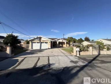 Main picture of 5835 Vickery Blvd