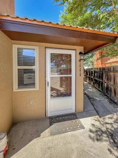 Main picture of 4101 N Grimes St