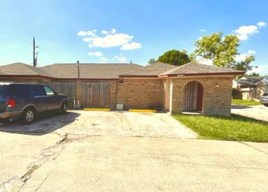 Main picture of 12943 Blackpool Ln