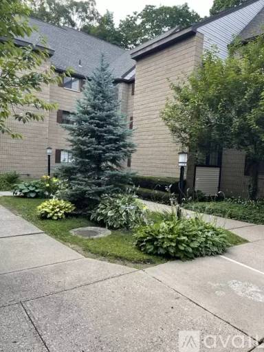 Main picture of 181 Loomis Dr