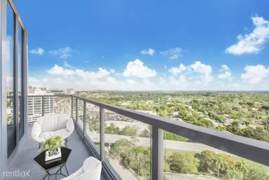Main picture of Crest At Pinecrest Apartments