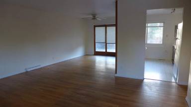 Main picture of 560 S 40th St