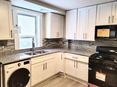 Main picture of 9611 S Avenue L