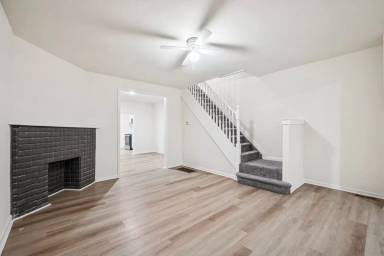 Main picture of 1003 S 53rd St